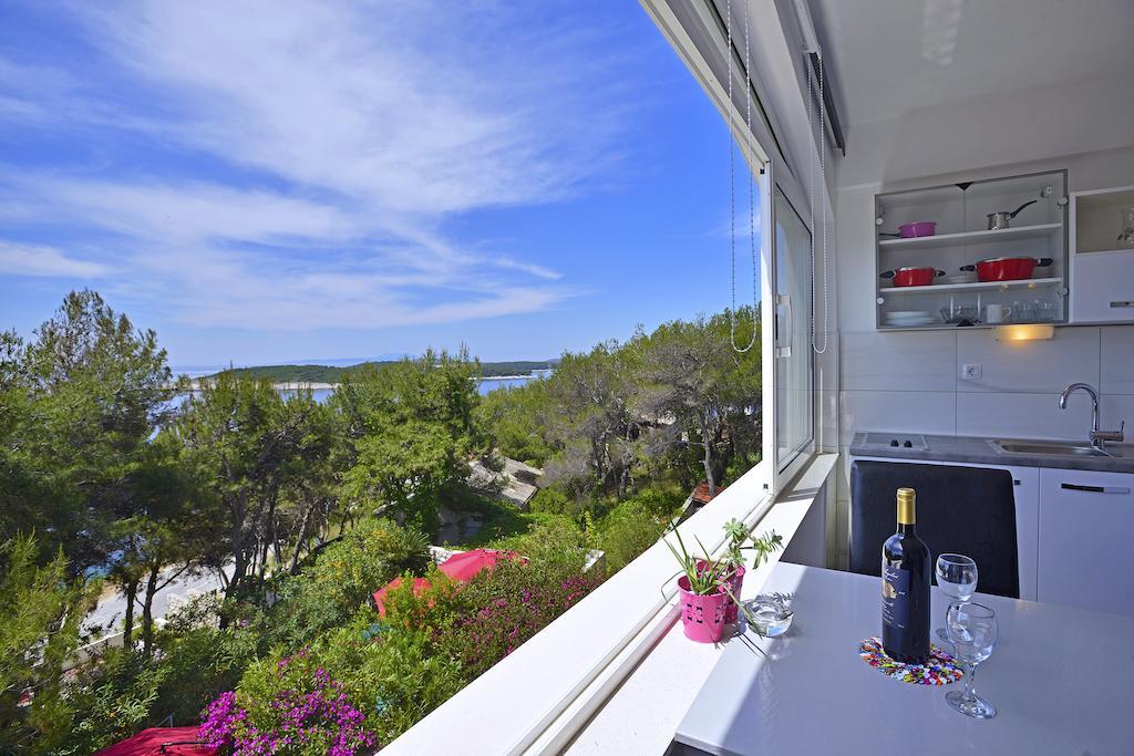 Apartments Gilve Đảo Hvar Phòng bức ảnh