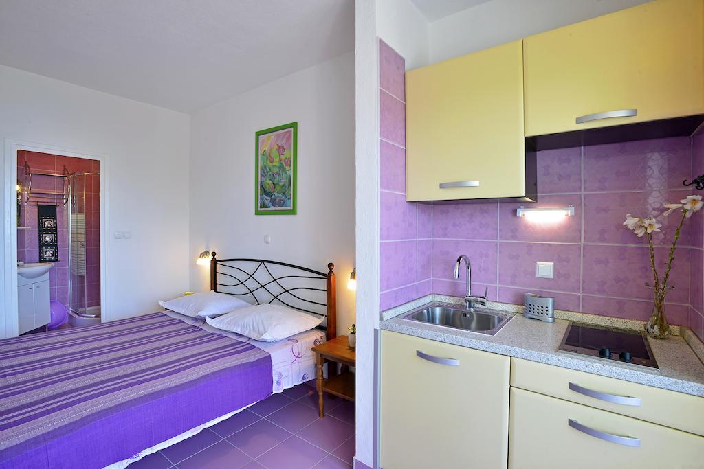 Apartments Gilve Đảo Hvar Phòng bức ảnh
