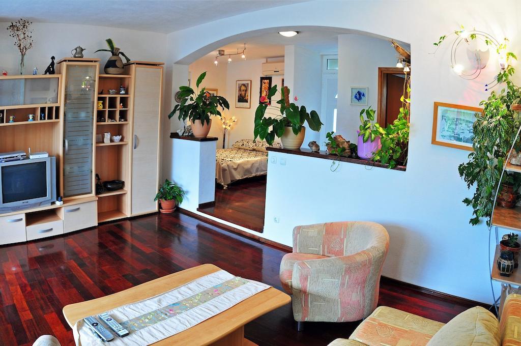 Apartments Gilve Đảo Hvar Phòng bức ảnh